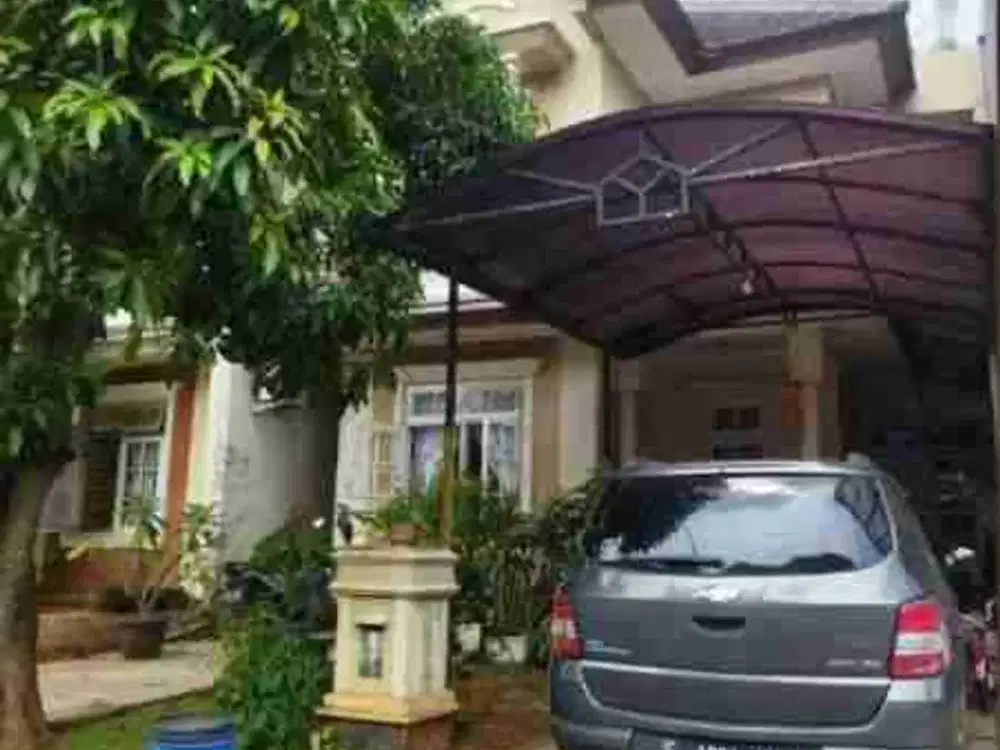 Rumah 2,5 lantai dalam cluster kondisi bagus siap huni kota wisata cibubur