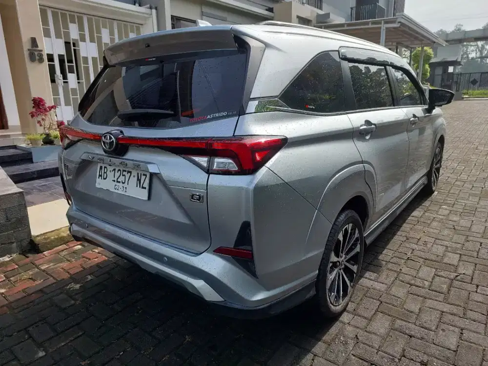 New Veloz Q TSS matic 2021 plat AB full original istimewa