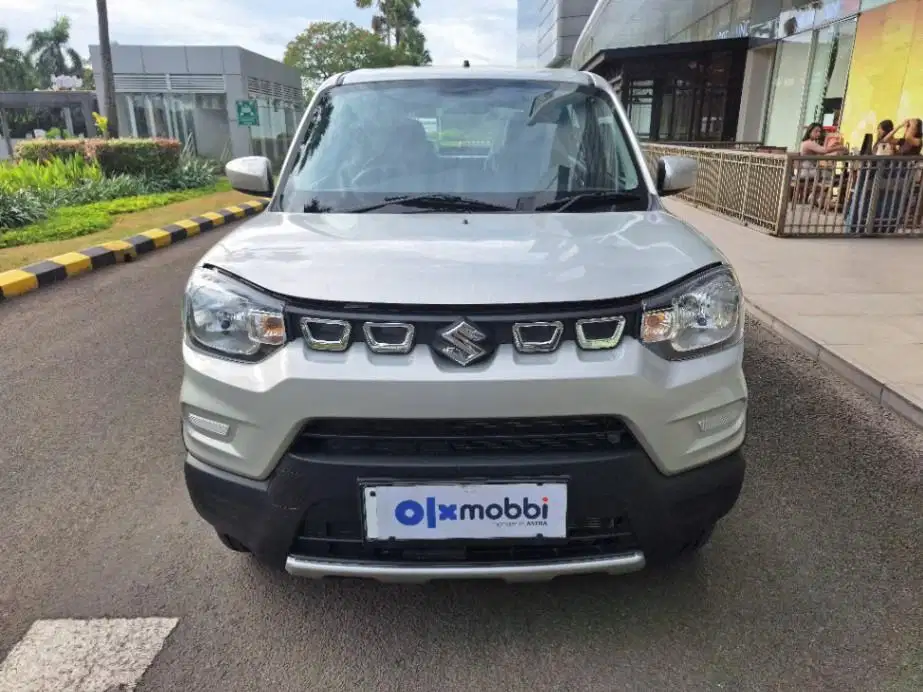 Suzuki S-Presso 1.0 Bensin-MT 2024 Silver 3RC