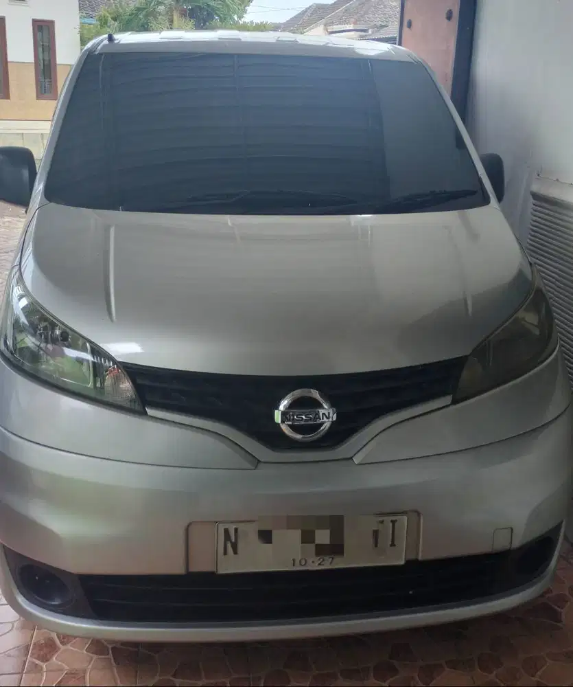 Nissan Evalia 2013 ss lengkap warna silver milik pribadi