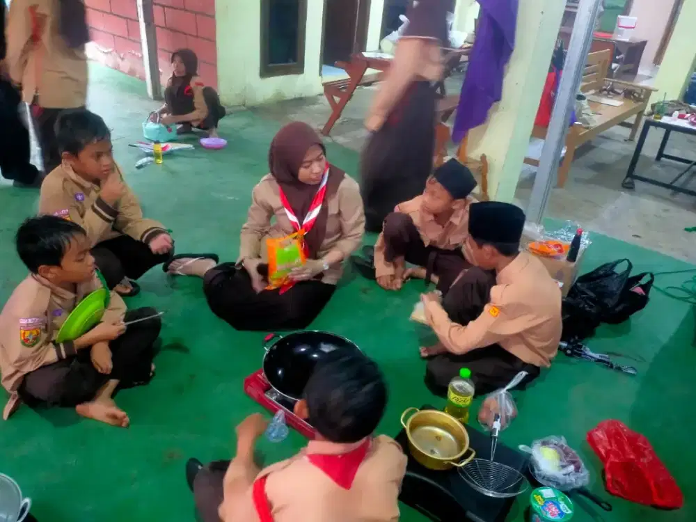 Lowongan kepsek, guru dan tu