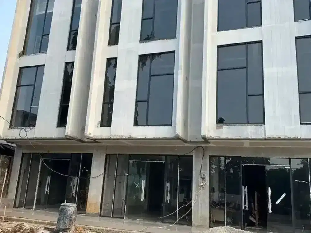 Ruko Brand New Fresh di Jalan Raya I Gusti Ngurah Rai Kranji