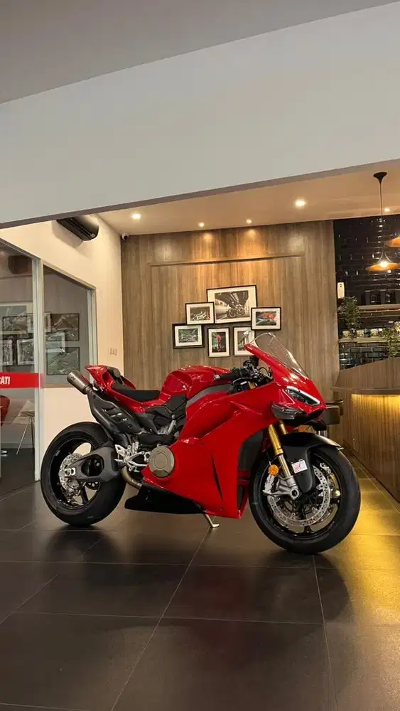 Ducati Panigale V4 S 7G 2025