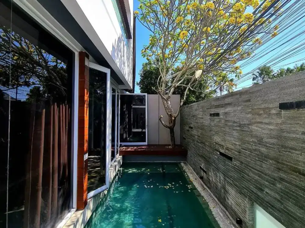 Villa Cantik 4 Kamar Tidur Disewakan, di Umalas, Kuta Utara Area