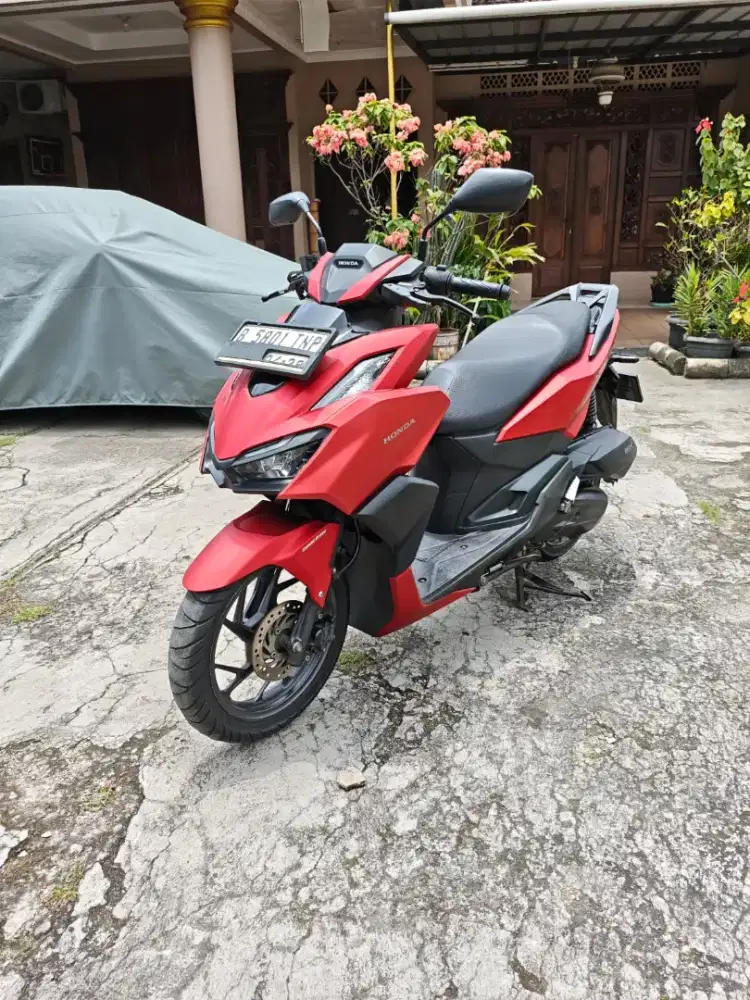 Honda vario 160 cc merah