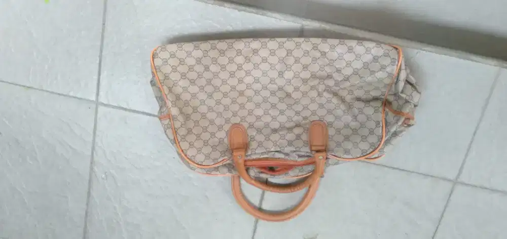 Di jual barang kesenangan yg butuh dan minat aja wa dan hp