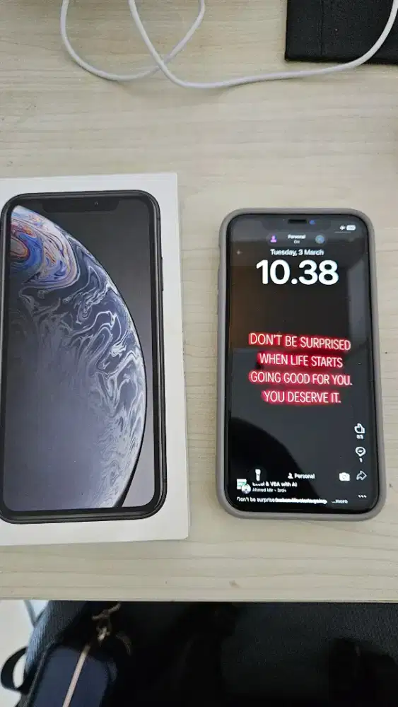 Iphone XR IBox Black like new