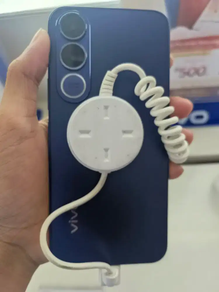 Vivo V70 Fe Tanpa Dp