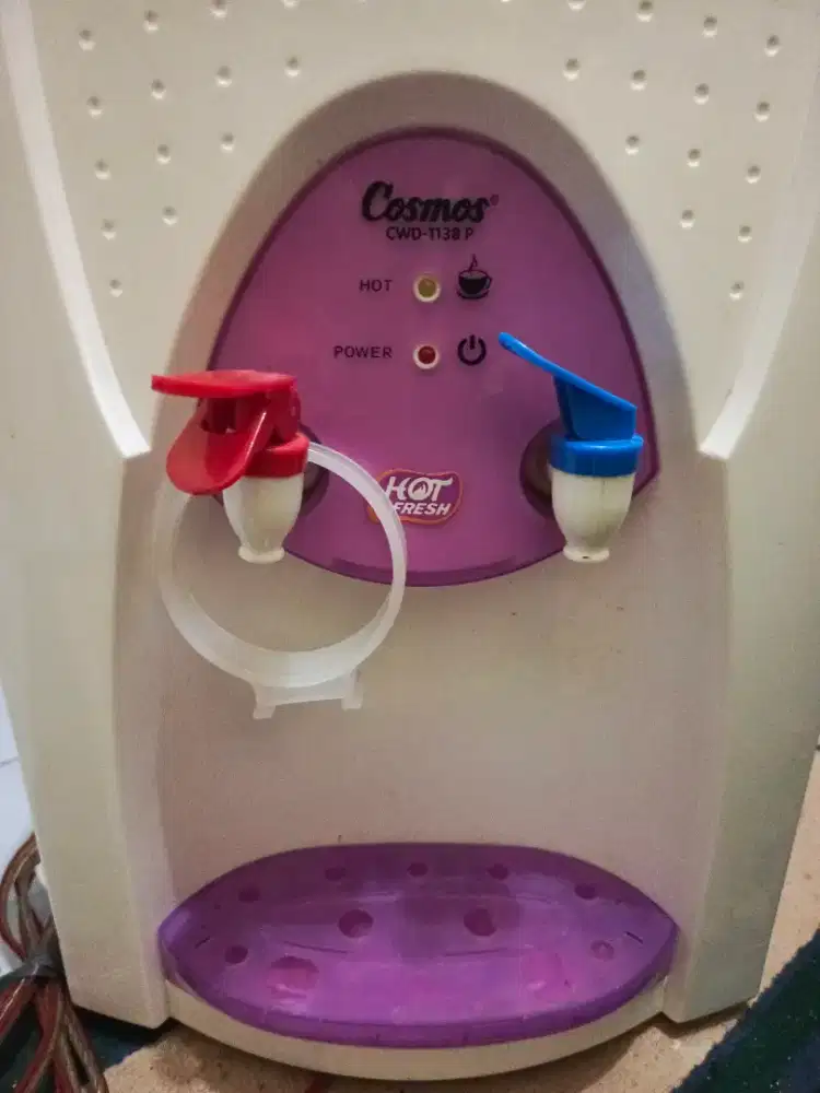 Dispenser cosmos