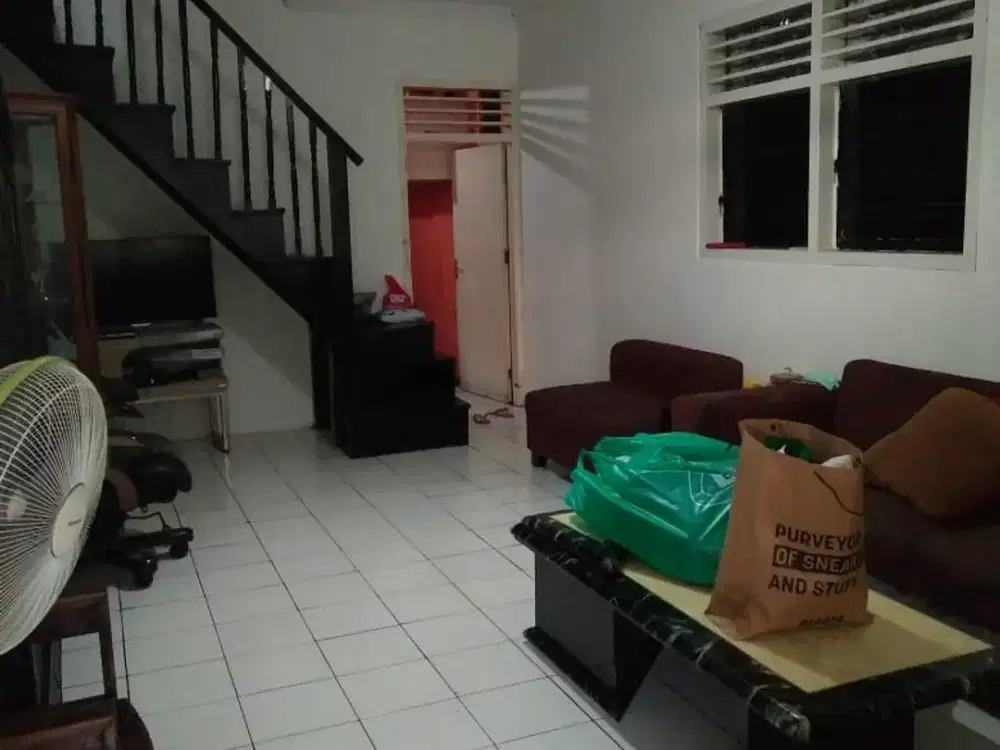 DIJUAL RUMAH 2 LANTAI DI KEMAYORAN JAKARTA PUSAT