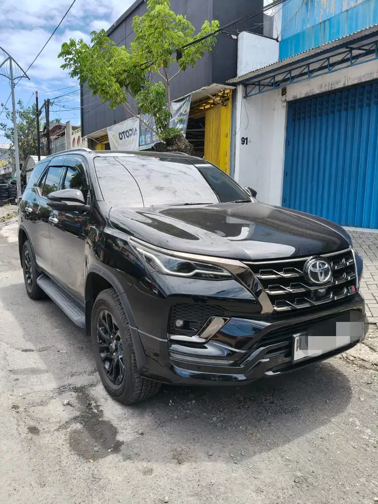 Toyota Fortuner 2023 Diesel