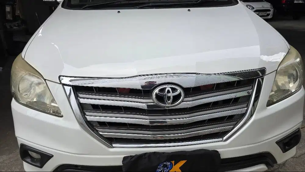 2014 Toyota innova 2.0 type G MT