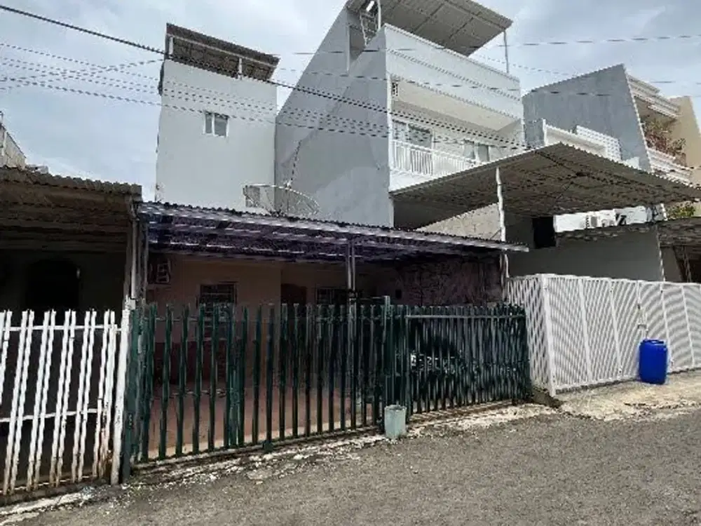Rumah Standar 1,5 LT Posisi di Belakang Mall Kelapa Gading ,Jakarta Utara