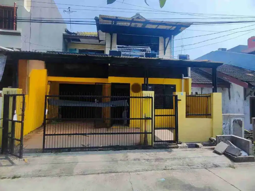 Dijual Rumah Dekat SMAN 10 Harapan Indah 2 Lantai Harga Nego