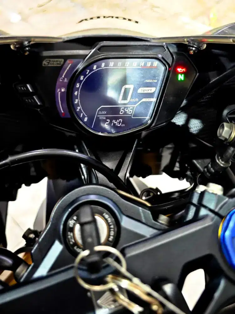 Honda CBR250RR REG 2017 Odo 2rb matte black  siap pakai