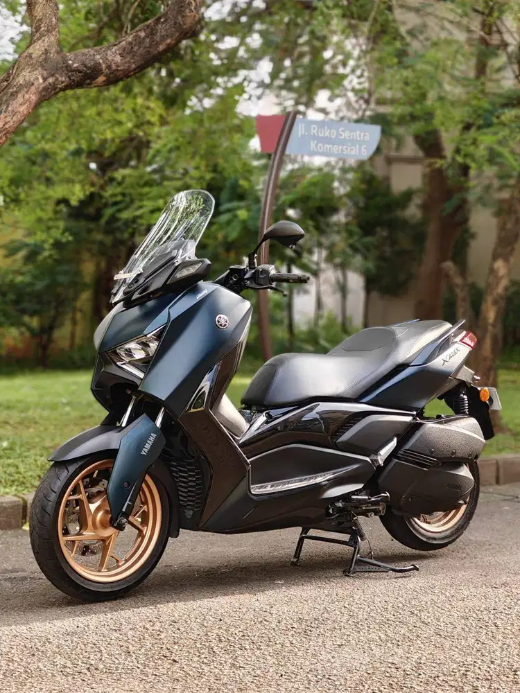 YAMAHA NEW XMAX 250 ABS CONNECTED HIJAU 2023 KM 9K TAX ON SIAP RIDING
