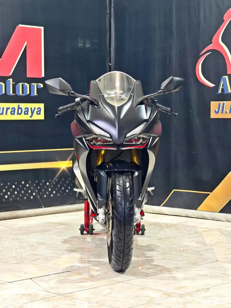 Honda CBR250RR REG 2017 Odo 2rb matte black anugerah motor rungkut