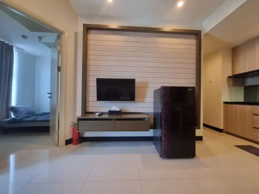 Apartemen Amor 2BR Full Furnish Langsung Akses Shopping Mall PCM Pakuwon City