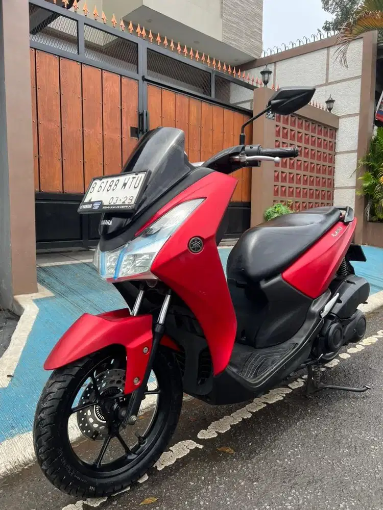 Yamaha Lexi 2019 Good Condition Pajak Super Panjang