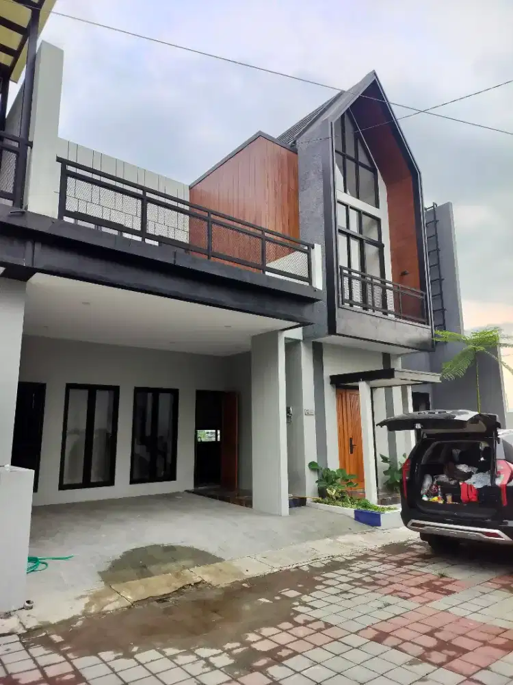 Jual Rumah View Sawah, Pegunungan, Lapangan Bola