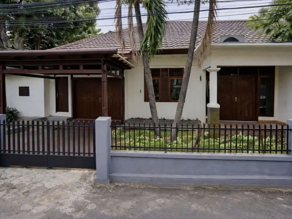 Rumah kemanggisan strategis dekat plaza slippi jaya, taman anggrek
