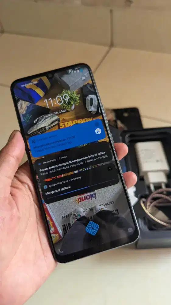 Vivo V21 8/128 lengkap