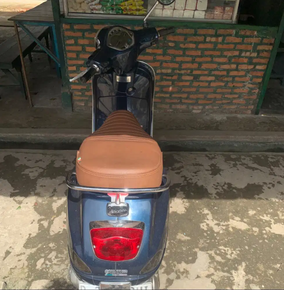 Vespa matic LX 2012