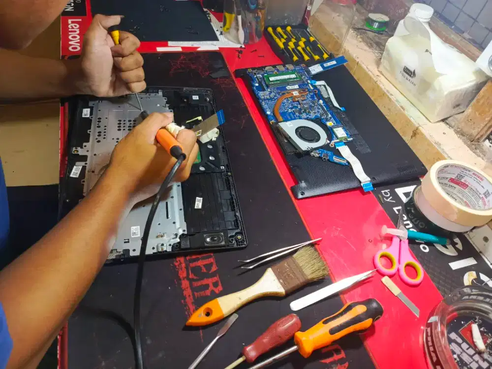 menerima service pergantian keyboard dan segala kondisi