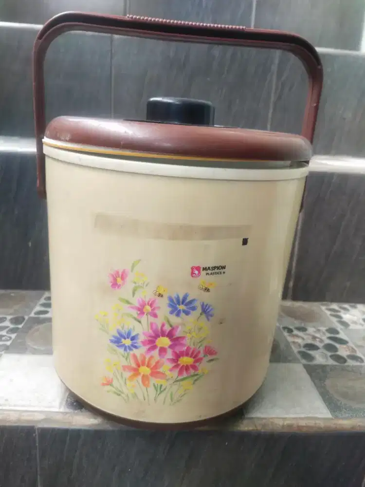 Tempat Nasi dan Es Batu Maspion 6L