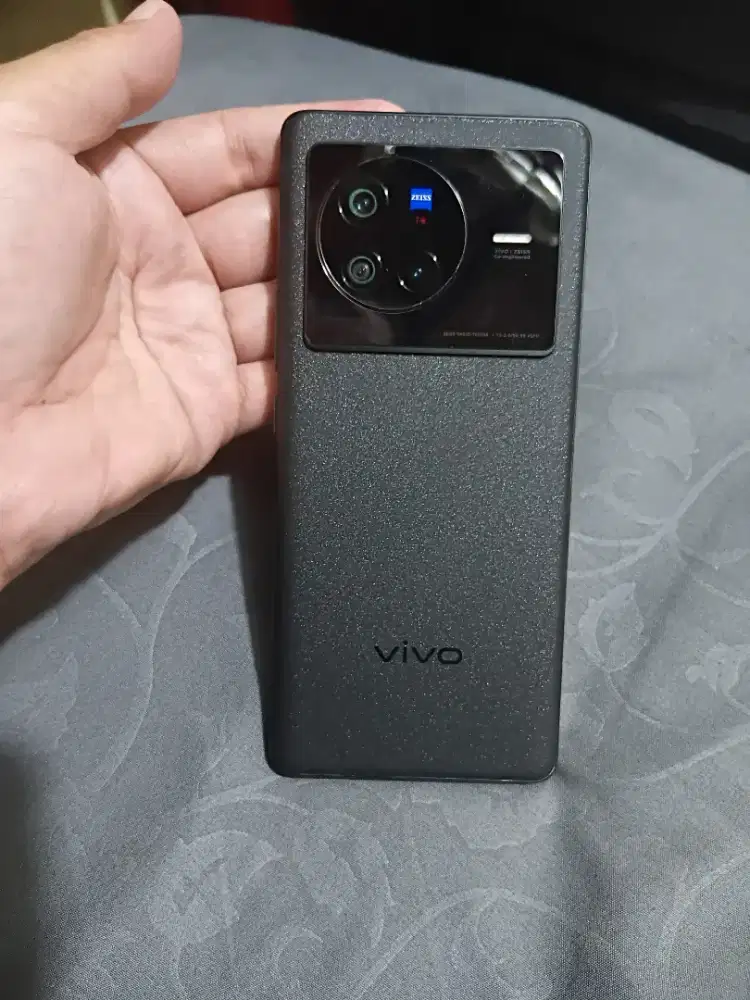Vivo x80 5g ram 12gb