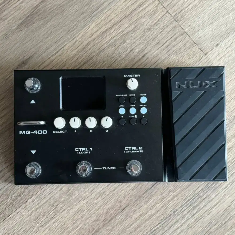 NUX MG-400 multi efx