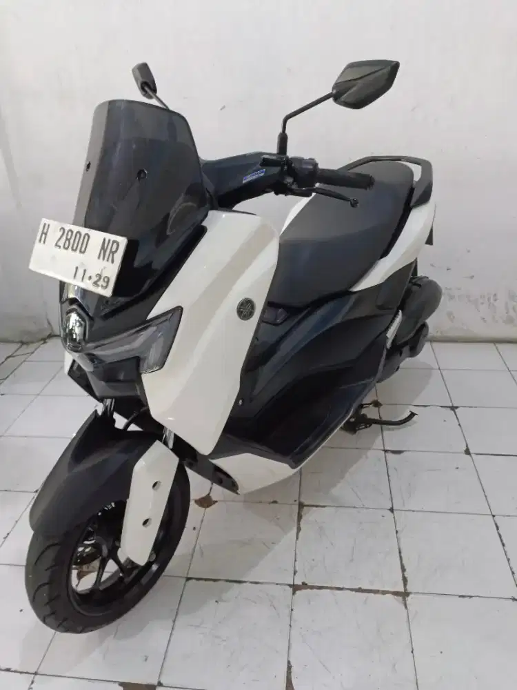 n max neo putih 2024