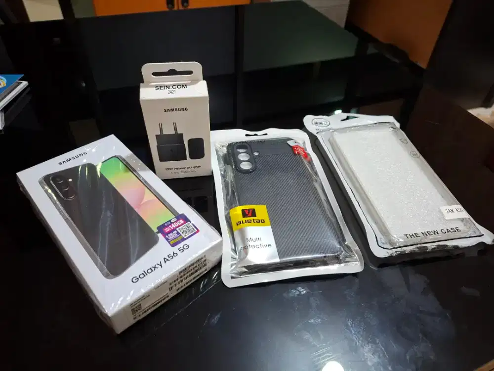 Samsung A56 12/256 GB (hitam)