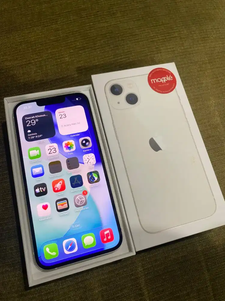 iPhone 13 ibox 128gb perfect no minus like new garansi on sampai Juli