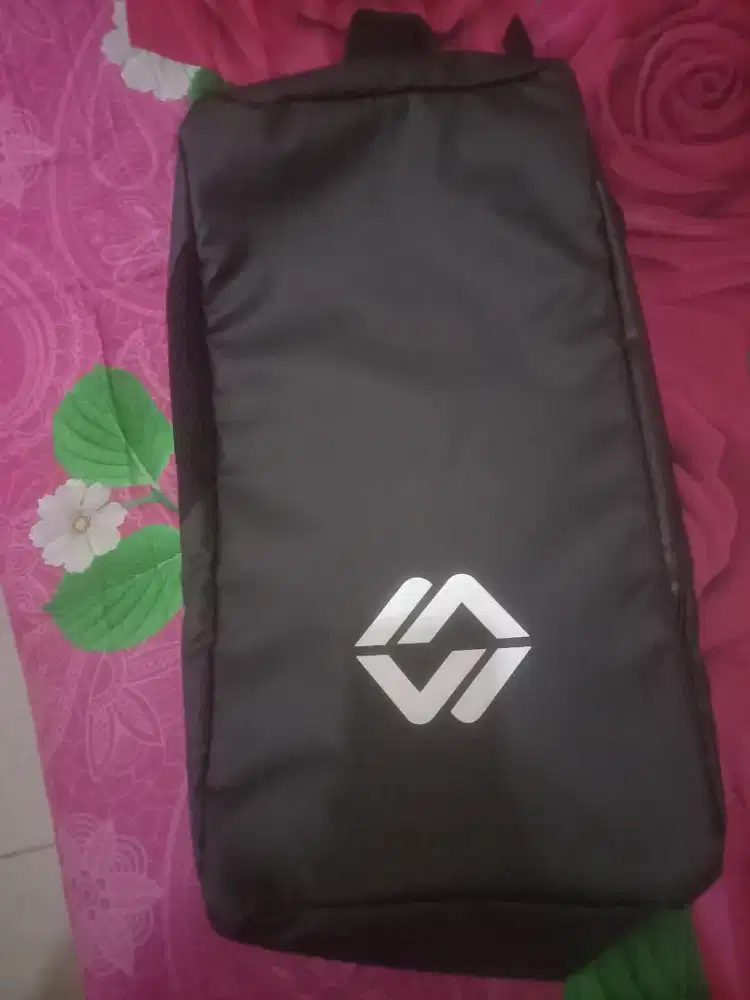 Tas ransel atau slempang