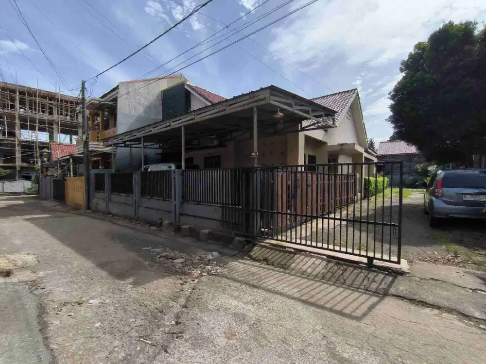 Dijual Rumah ,deket pintu Tol Limo