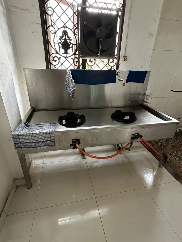 Perlengkapan dapur stainless