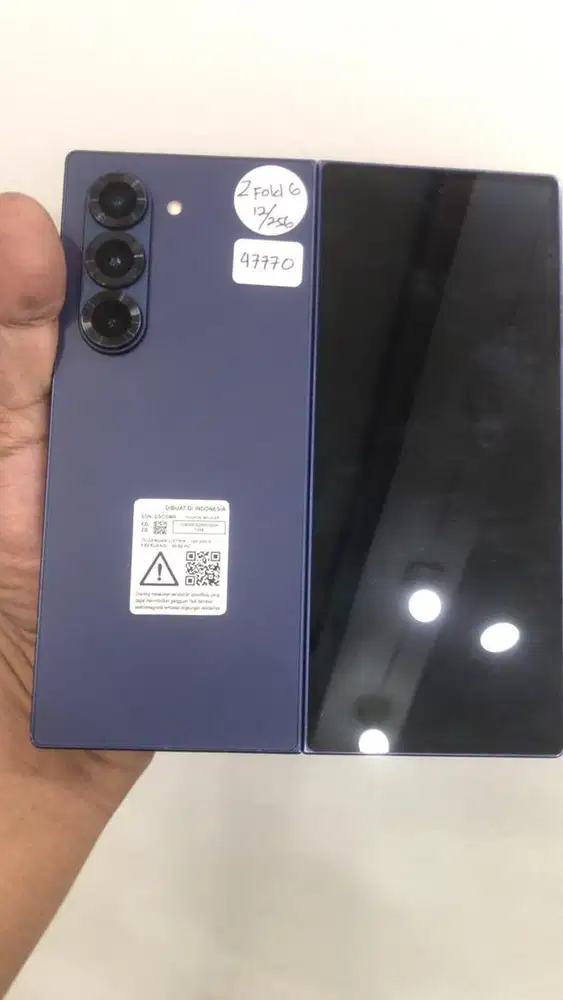 Samsung galaxy fold 6 12/256 GB