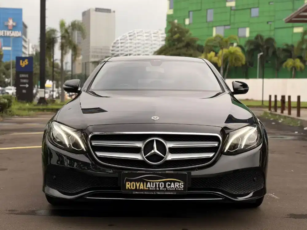 LOW ODO 18RB MILES! Mercedes-Benz E250 2.0 AVG AT 2018 PAJAK PANJANG