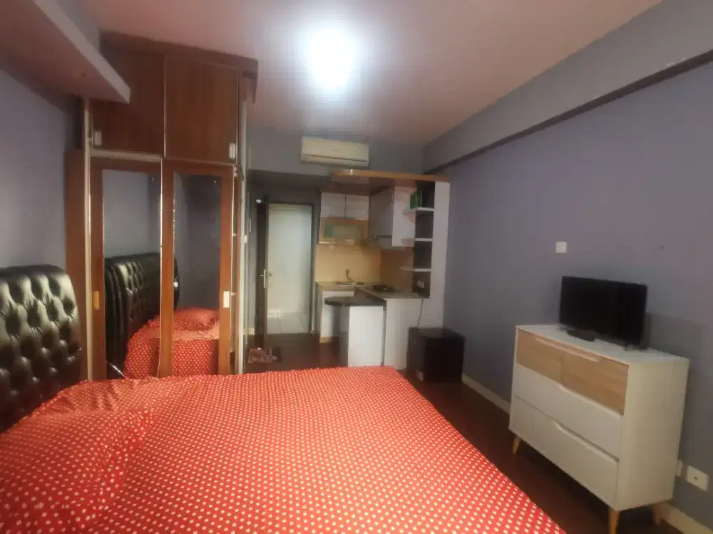 OWNER disewakan apartemen  puri park view  studio luas25m lt8 furnish