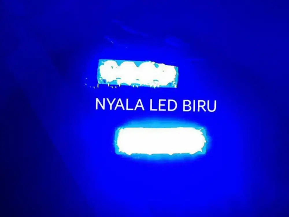Lampu Variasi Motor dan Mobil Nyala Biru Kode 1