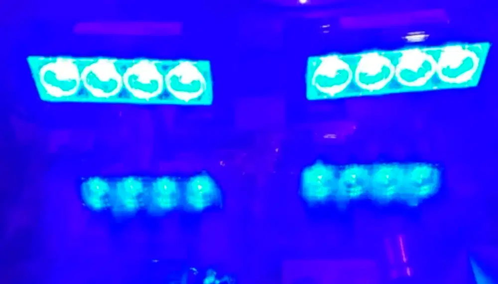 Lampu Variasi Motor dan Mobil Nyala Biru Kode 2