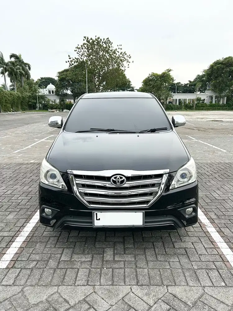 Toyota Kijang Innova 2015 Matic Low KM, Tangan Pertama, Super Istimewa