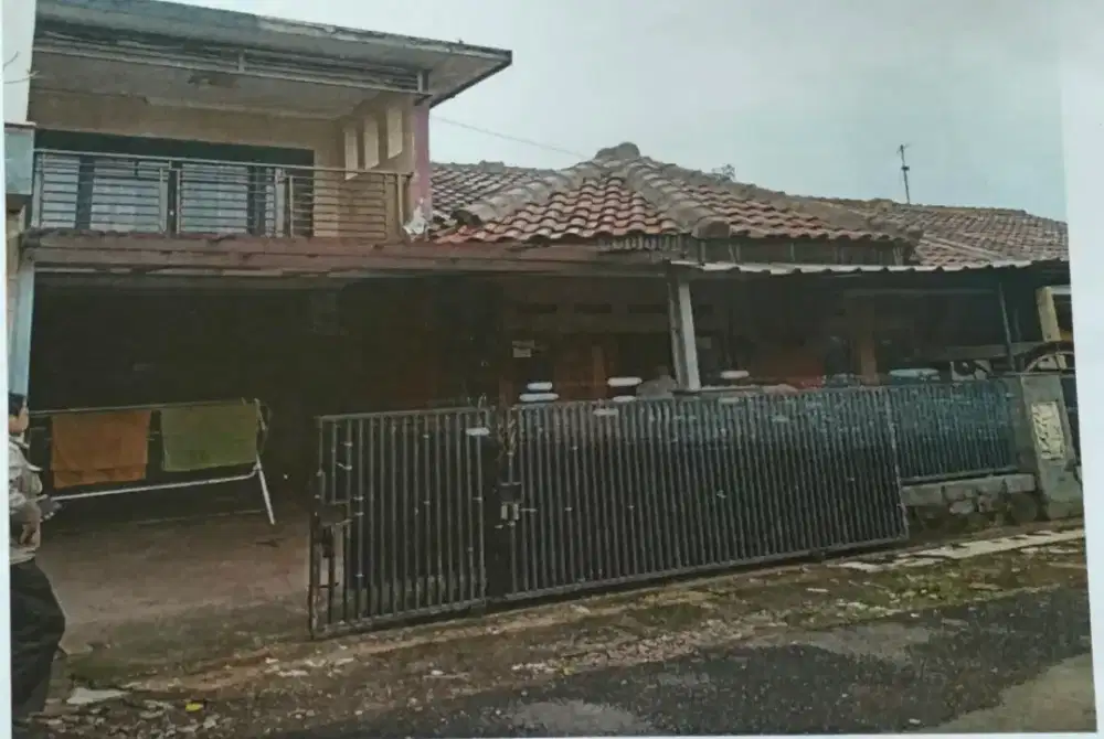 Dijual rumah asri dan terawat, siap huni