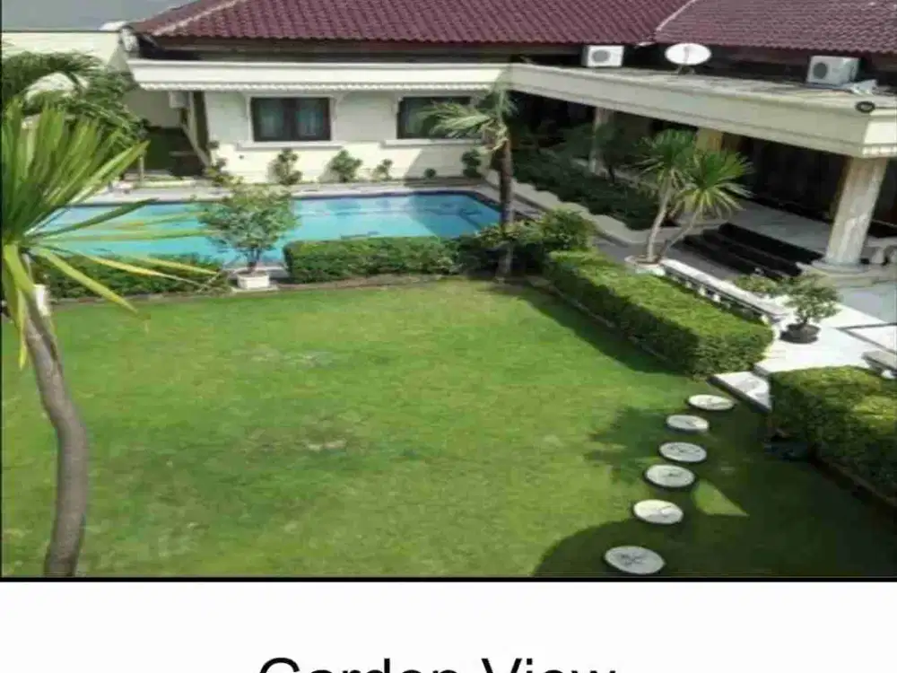 Rumah super mewah di raya Jemur Andayani 
Jemur Wonosari wonocolo Surabaya