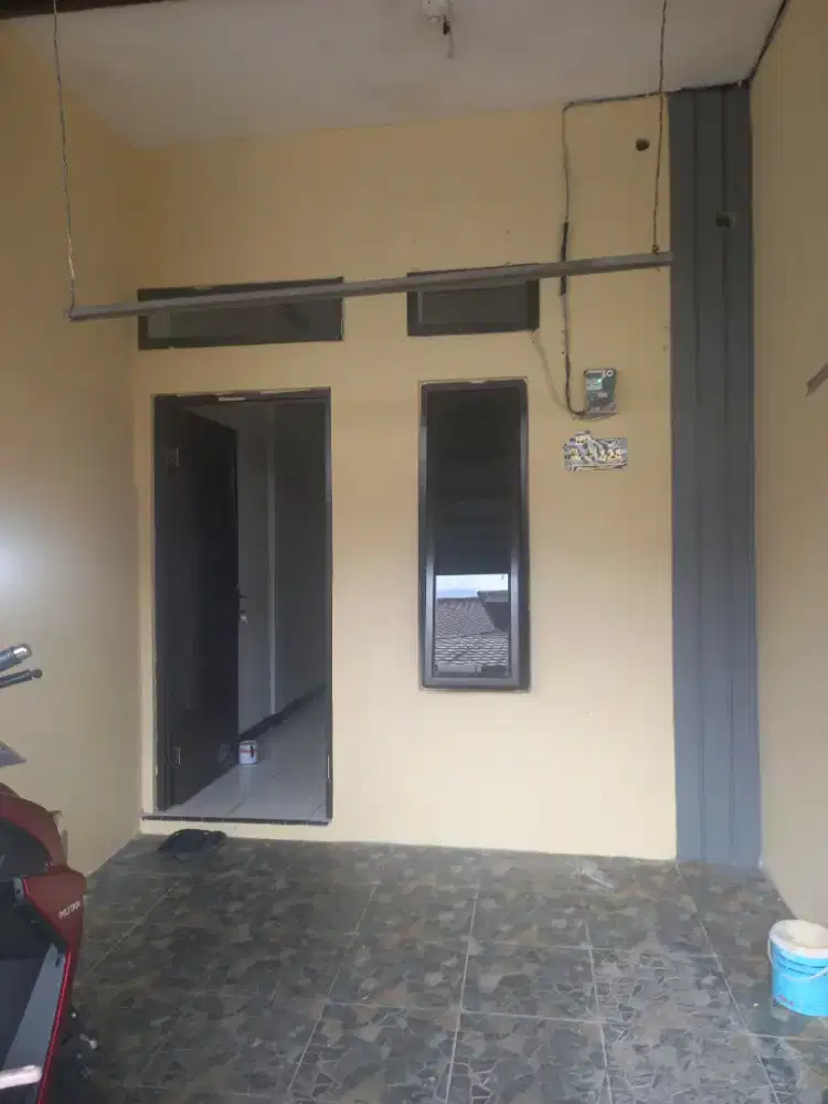 Disewakan rumah 2 kamar tidur di cipinang melayu