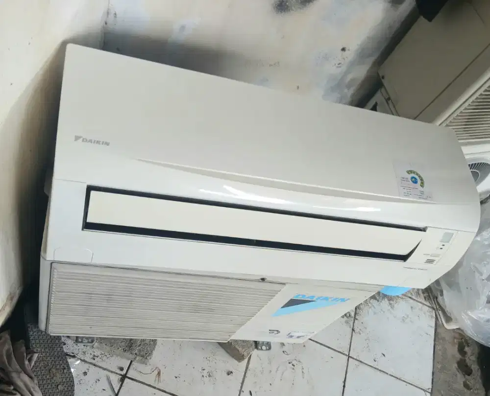 Ac Daikin 1pk normal original