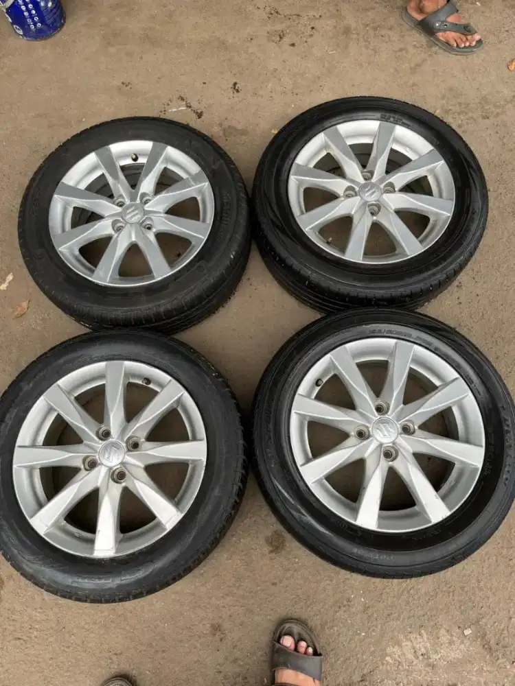 Velg original Suzuki splash ring 15 pcd 4x100 ban 185/60 R15 4pcs