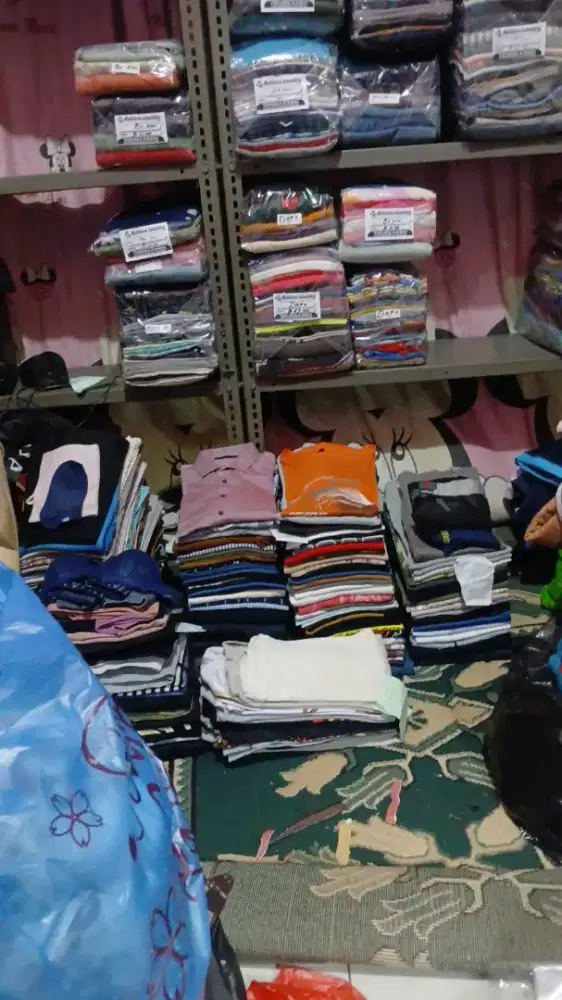 Loker Laundry ( Gosok dan Packing )