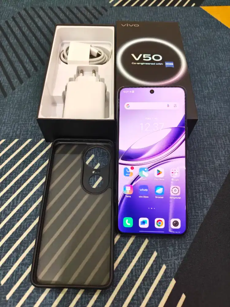 VIVO V50 5G 12/256 Fullset Mulus